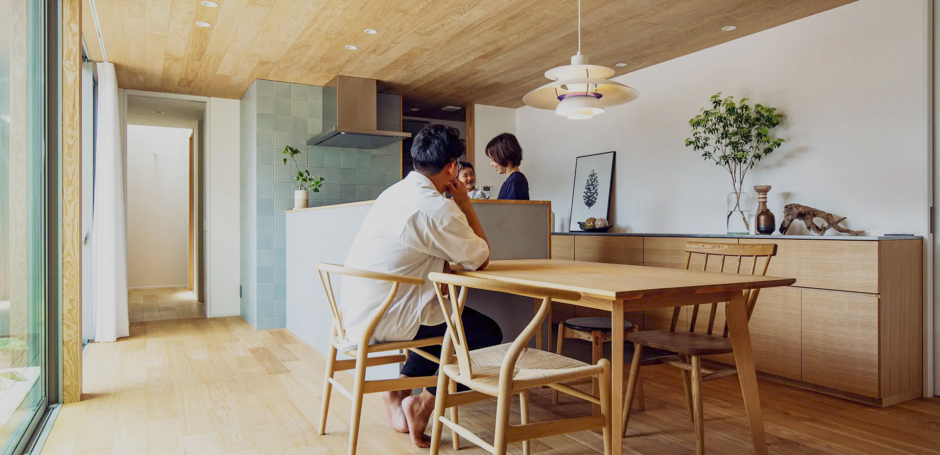 誠実な住まいづくりを通して、関わる人々が共に笑顔で栄え幸福になる